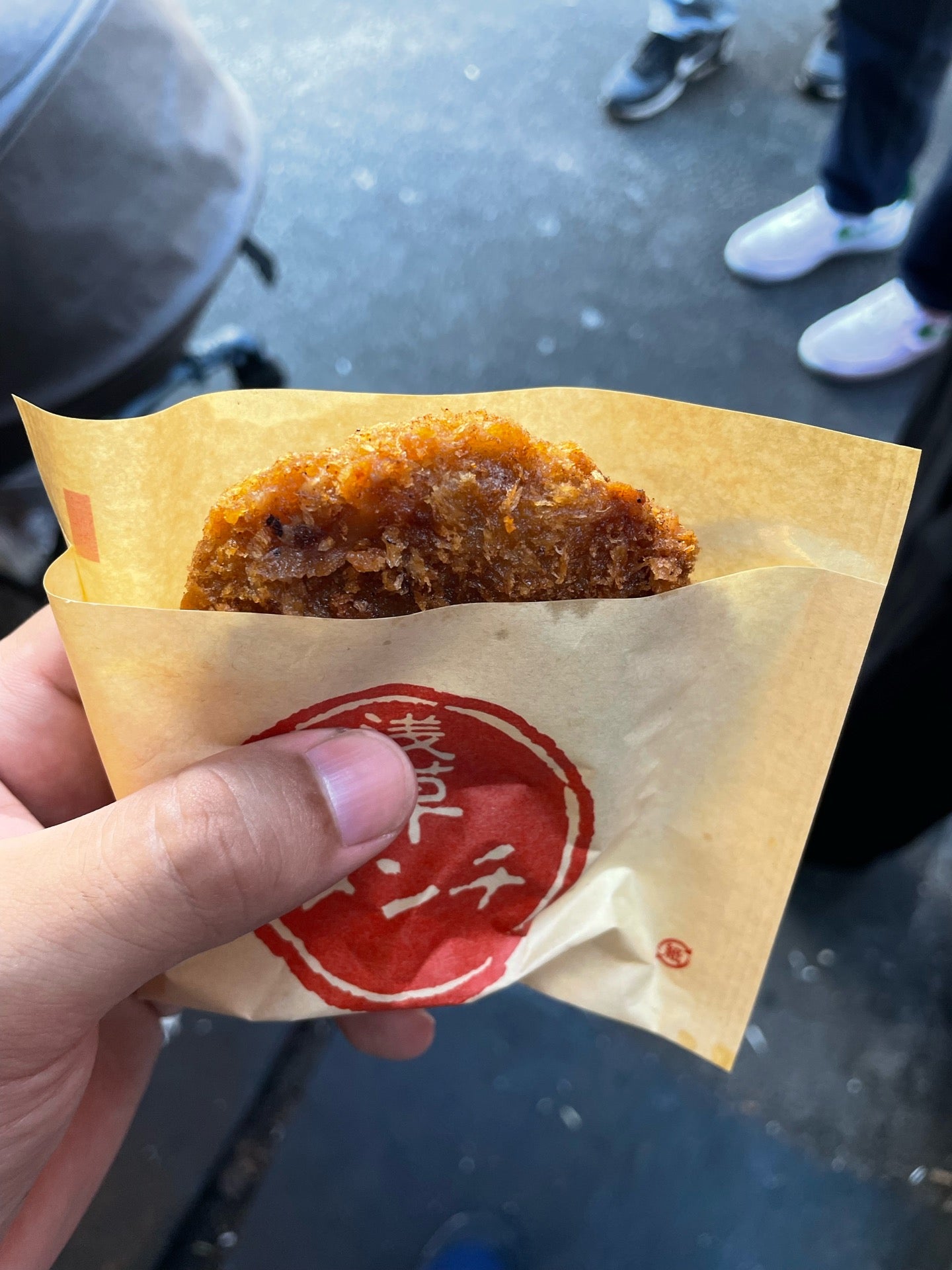 Asakusa Menchi (浅草メンチ)