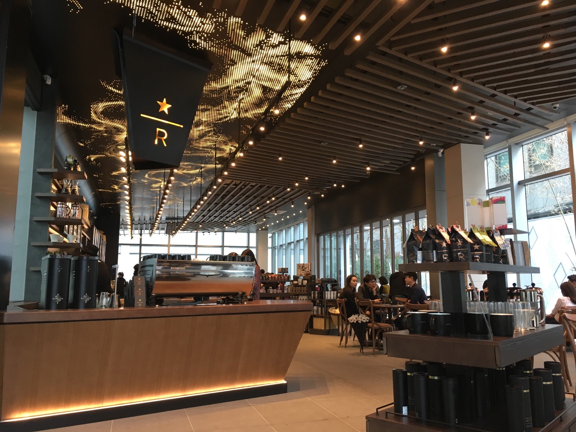 Starbucks Reserve (스타벅스 리저브)